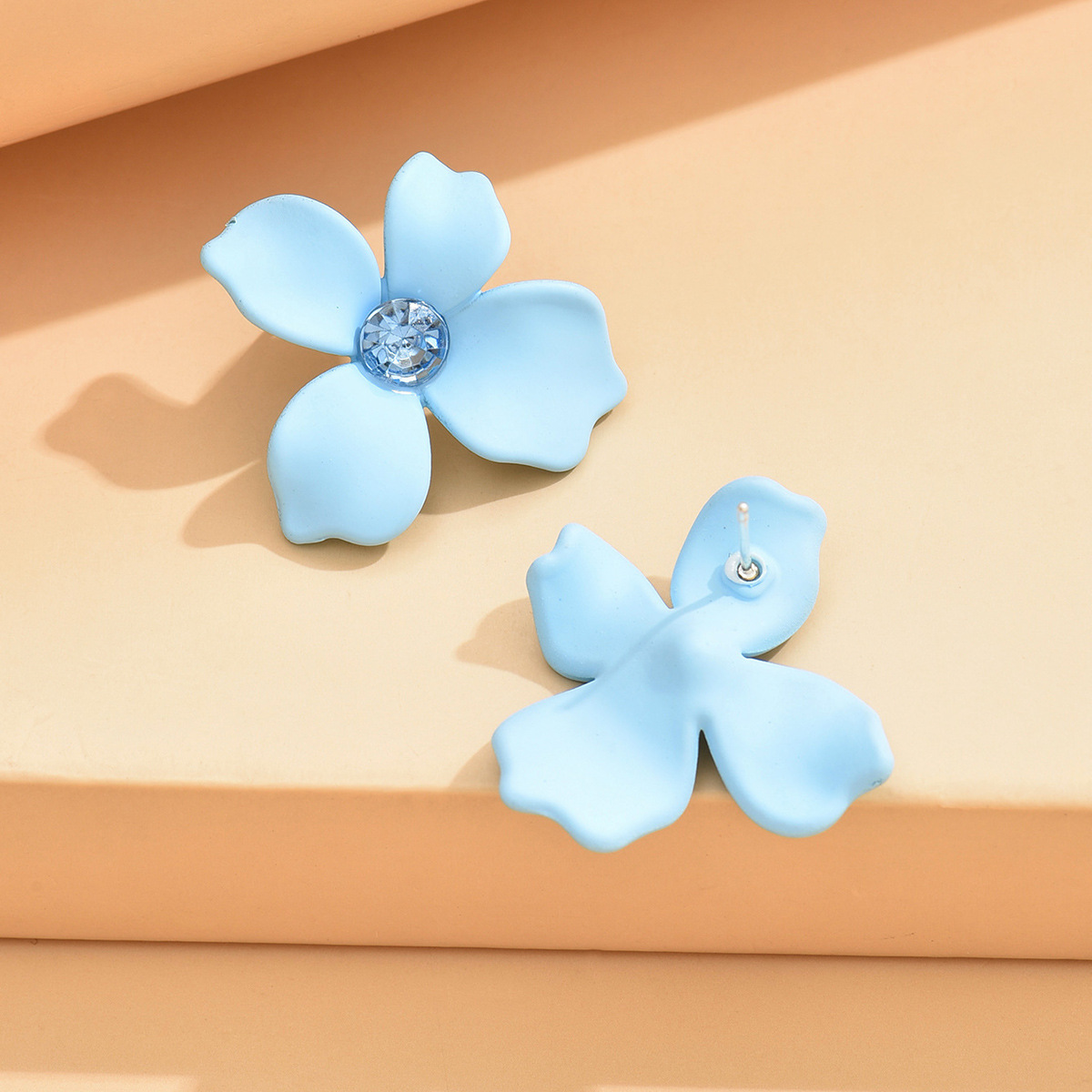 18g Weight Rhinestones Inlay Material Ear Studs Classification 1 Pair Quantity Daily Occasion Acrylic Material Flower Pattern Women's Gender Stoving Varnish, Inlay Design Sweet Style 1 Pair Sweet Flower Stoving Varnish Inlay Arylic Rhinestones Ear Studs 11
