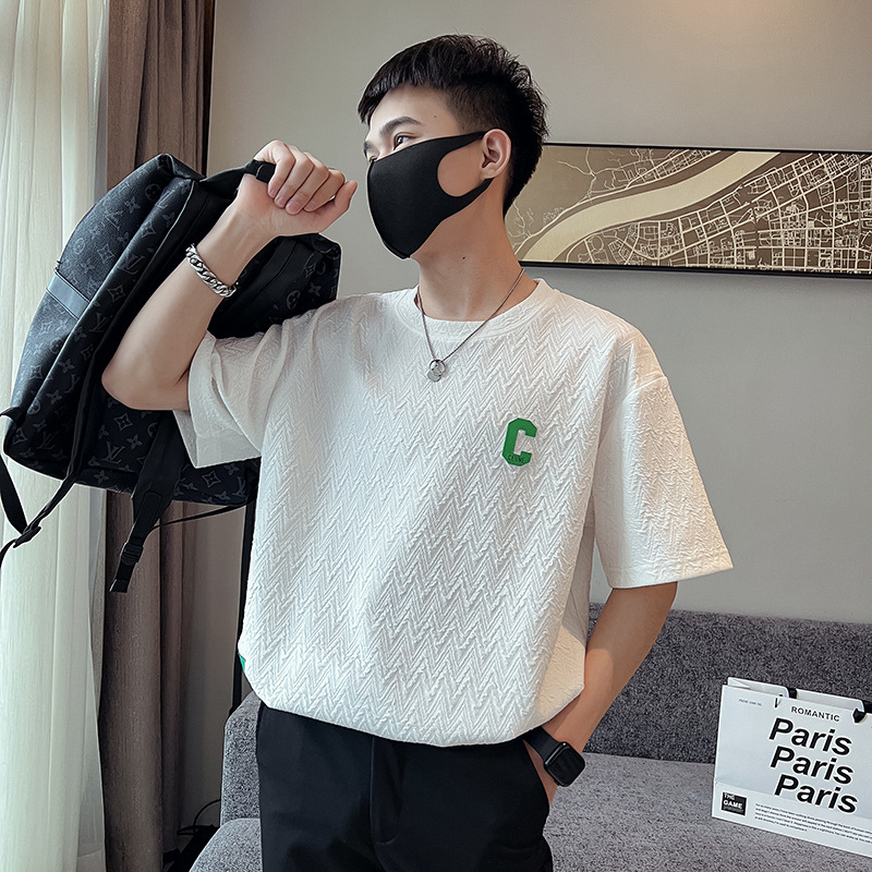 Men's short sleeved for summer, new 2022 Korean version trend, handsome round neck, simple and fashionable T-shirt top_voghion.com