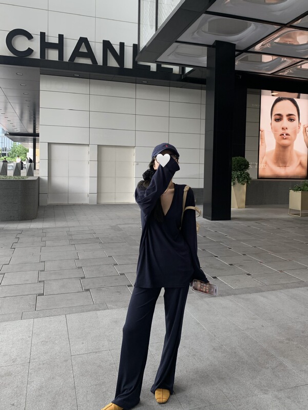 藏青色套装慵懒风气质v领长袖宽松T恤女秋季穿搭休闲阔腿裤两件套|undefined