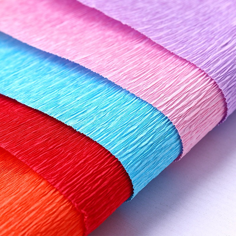 Colorful handmade crepe paper, DIY hand-torn paper, flower-making materials, rose-shaped stretchable paper, rolled-edge crinkled paper for kindergarten.