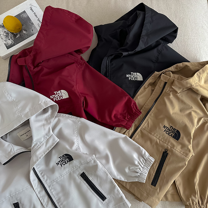 Child Xingyuan nueva chaqueta para niños japoneses 2025 modelos de primavera y otoño Chaquetas para niñas Chaquetas de punto con capucha Ropa para niños