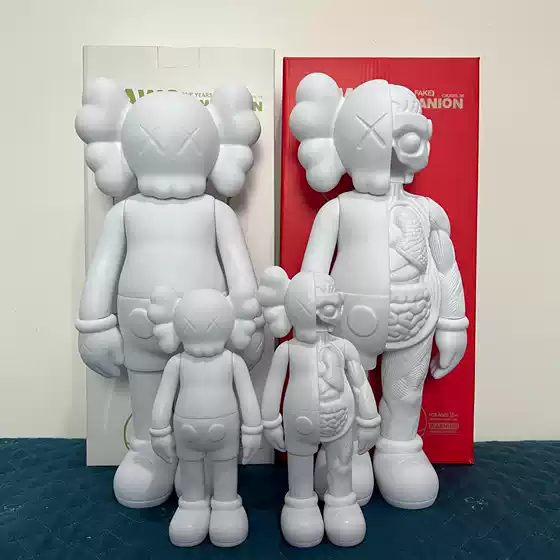 mand kaws trend doll White embryo doll office decoration 20cm ornament doll