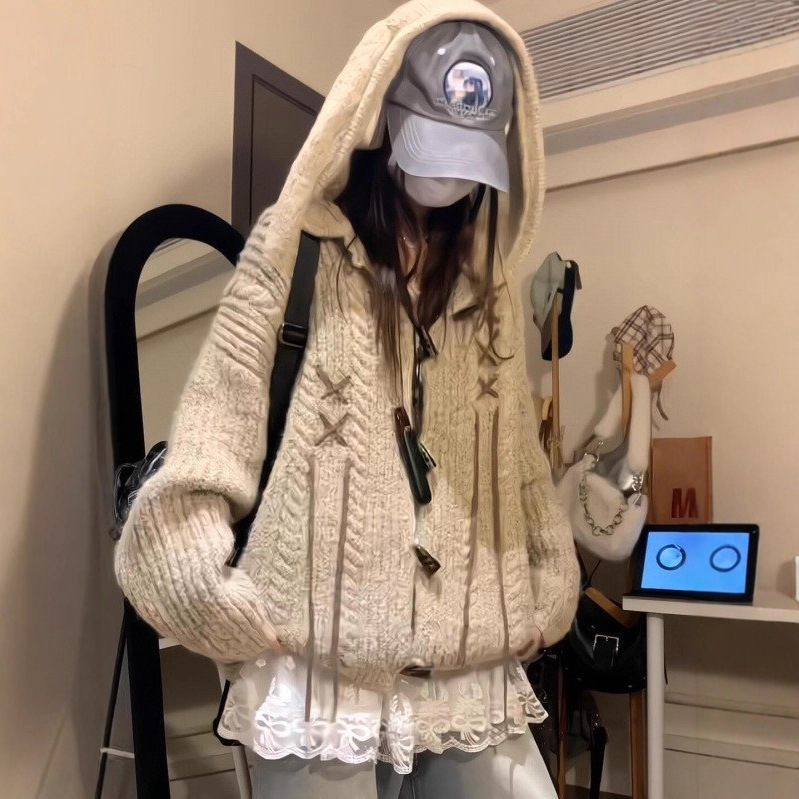 美式复古兔耳朵麻花连帽针织毛衣女秋冬新款慵懒风宽松开衫外套潮