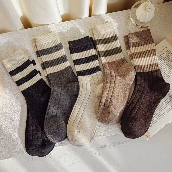 N132 thick strip imitation wool socks
