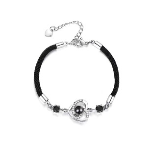 100�N�Z�Ԑ�����H����ͶӰ�����Ů�t�KС���OӋ����ɫһ�����l