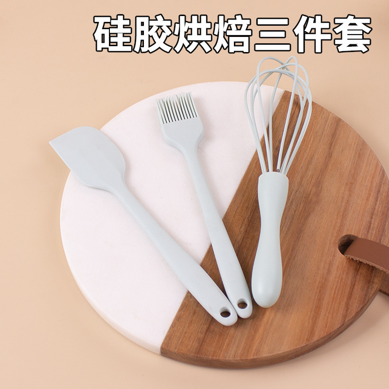 Ready Stock Supply of Mini Silicone Baking Set, High Temperature Resistant Cake Cream Silicone Spatula, Egg Beater, Silicone Oil Brush