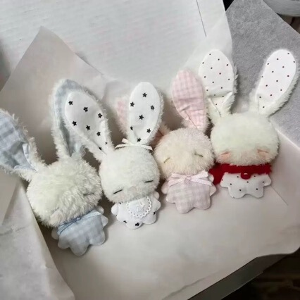 Plush Collection: Blueberry, Heart-Shaped Black Cat, Alien, Angel, Rabbit, Rilakkuma Plush Keychain Plush Collection: Blueberry, Heart-Shaped Black Cat, Alien, Angel, Rabbit, Rilakkuma Plush Keychain