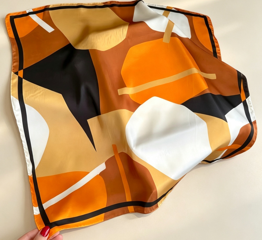 70 bufanda de seda bufanda cuadrada sentido de alta gama moda coreana salvaje profesional imitación bufanda de seda pequeña bufanda de seda con estampado retro mujer