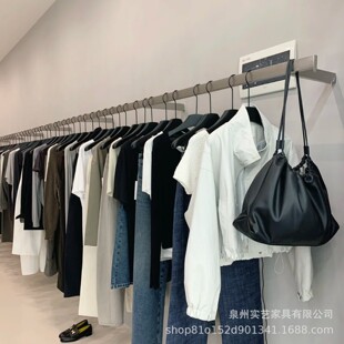 ���b��չʾ���Ϡ��A���nϵ�·����؛��Ů�b���P����z�yɫ���¼�
