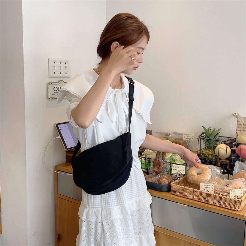 34194 ins Summer crossbody canvas bag for girls, nylon casual lightweight crossbody bag for students, single-shoulder dumpling bag undefined