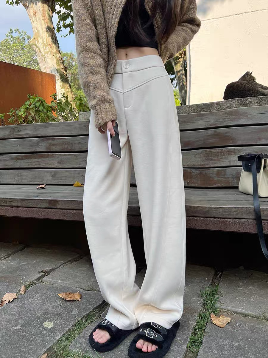 灰色のバナナのズボンの女性は秋冬に厚い直筒の狭い版の広い足のズボンのカジュアルなウールです。