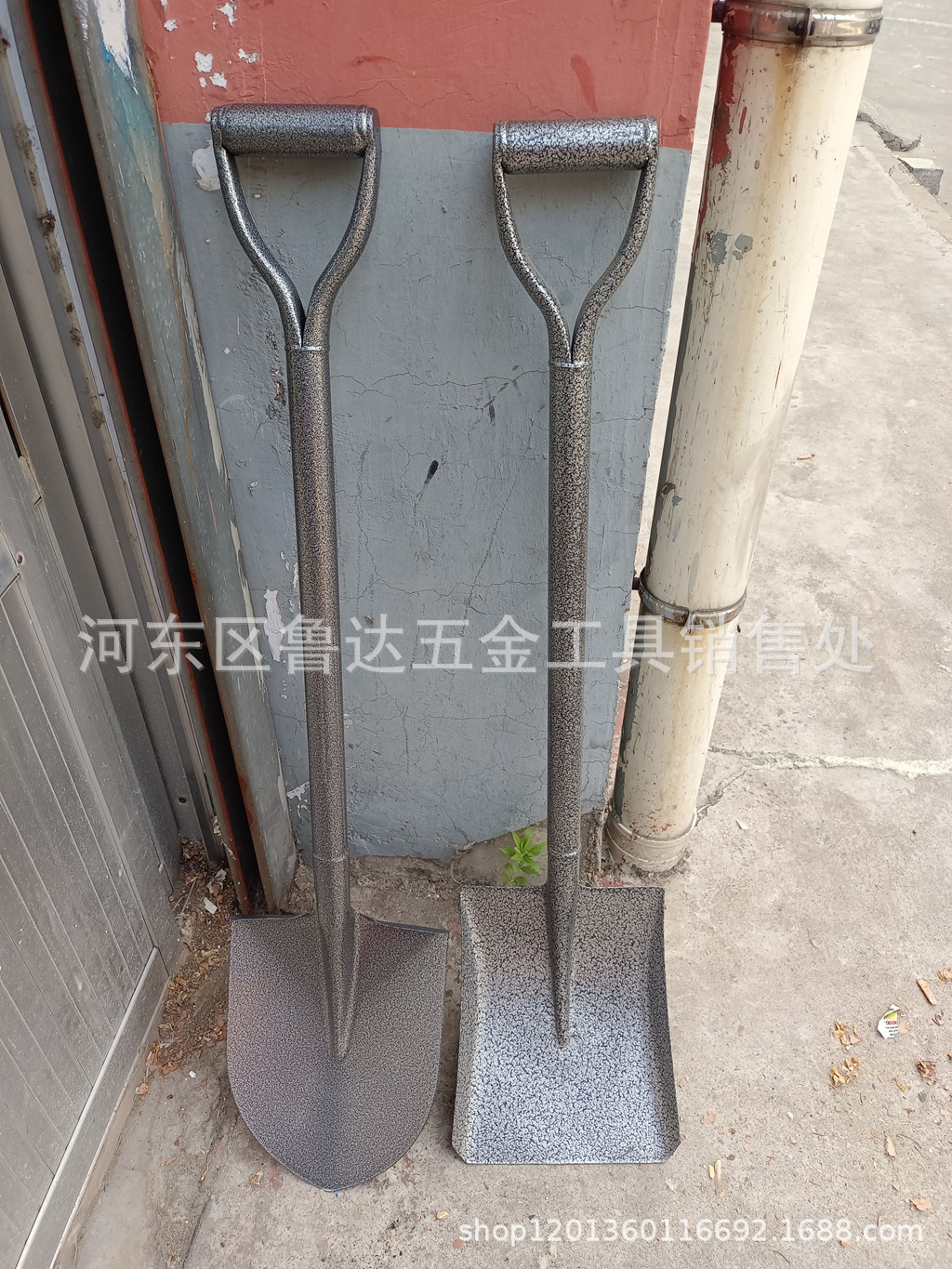 现货批发锰钢一体大号方锹尖锹军工锹铁锹钢锹铁把锹头铁锨钢锨头