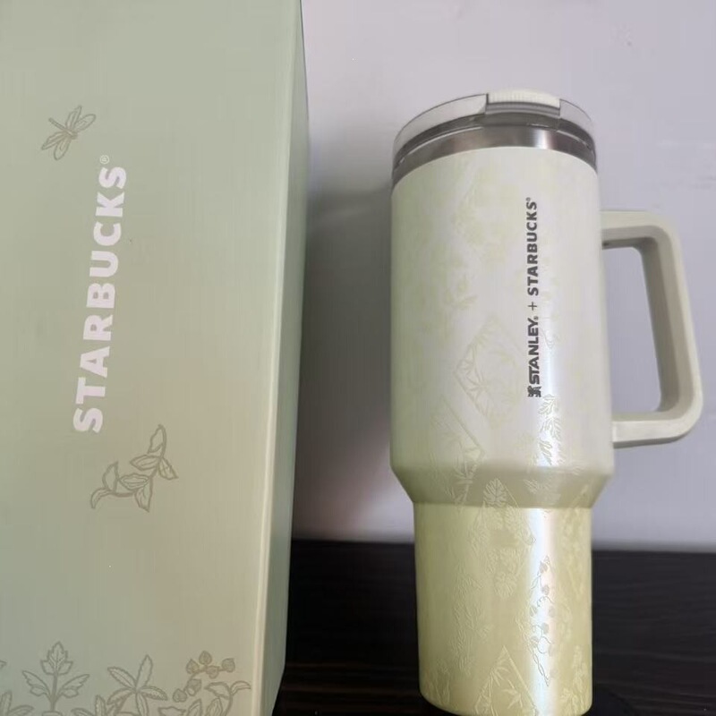 Co-branded stainless steel insulated cup, business gift, car cup, large-capacity insulated cup with straw, ice cup Co-branded stainless steel insulated cup, business gift, car cup, large-capacity insulated cup with straw, ice cup