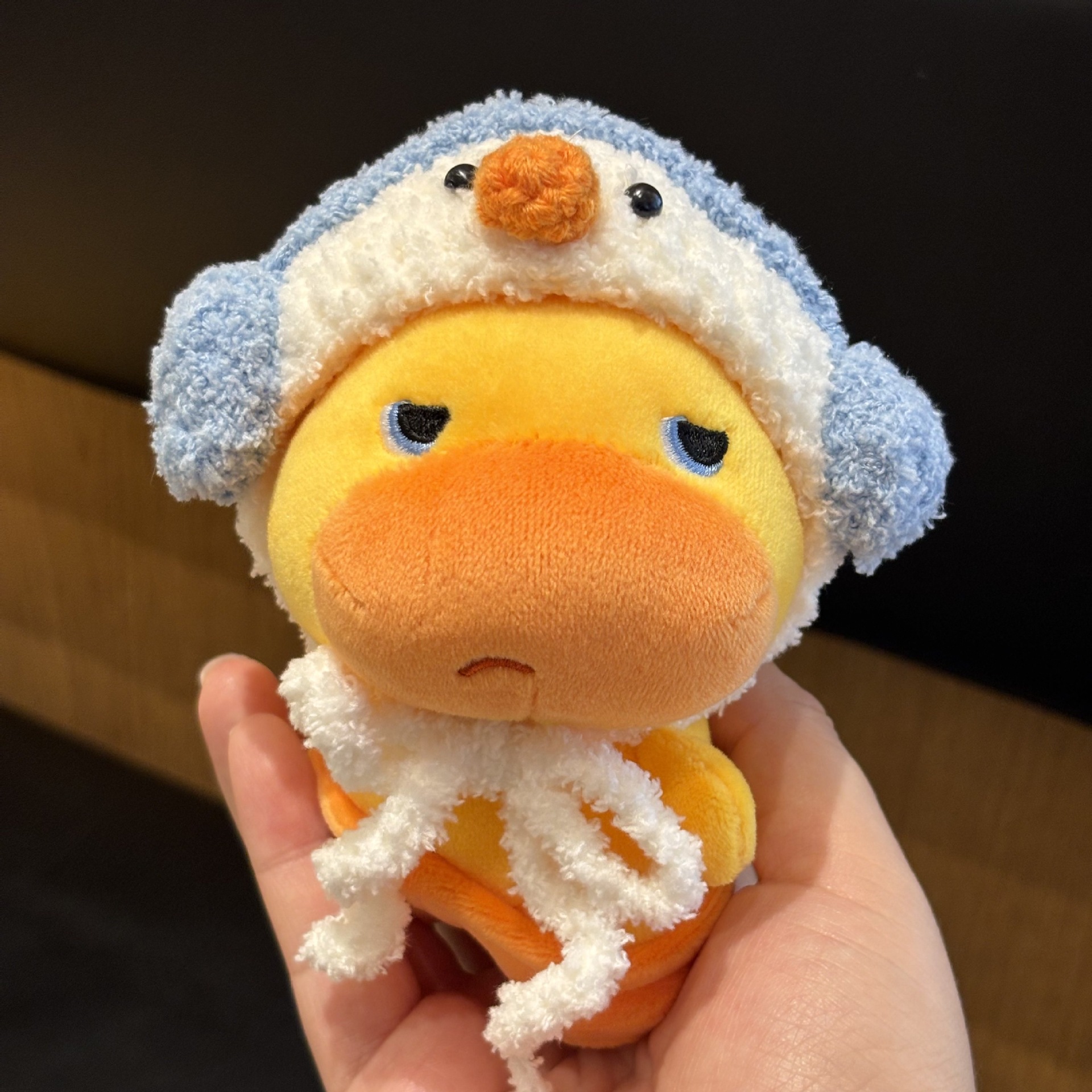 Penguin style - disdainful lulu