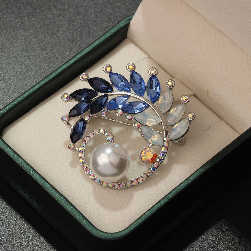 Accessories Blue Sense Suit High-grade Bauhinia Pearl Anti-light Corsage Brooch Cross-border Women's Elegant Pin Personality