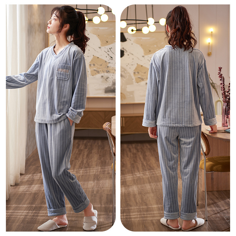 GraceChic GraceChic Xuanliang Factory Direct Coral Homewear Autumn Winter Pullover Round Neck Sleeve Long Pants Island Fleece Couple Pajamas_voghion.com