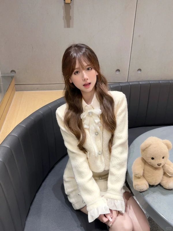 套装女2025秋冬新款甜美财阀千金小香风设计感短款外套高腰半身裙|undefined