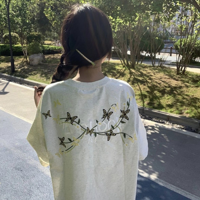 2025 夏の新アメリカンレトロ刺繍綿半袖 Tシャツ女性の怠惰なスタイルイントレンド超人気学生トップ|undefined