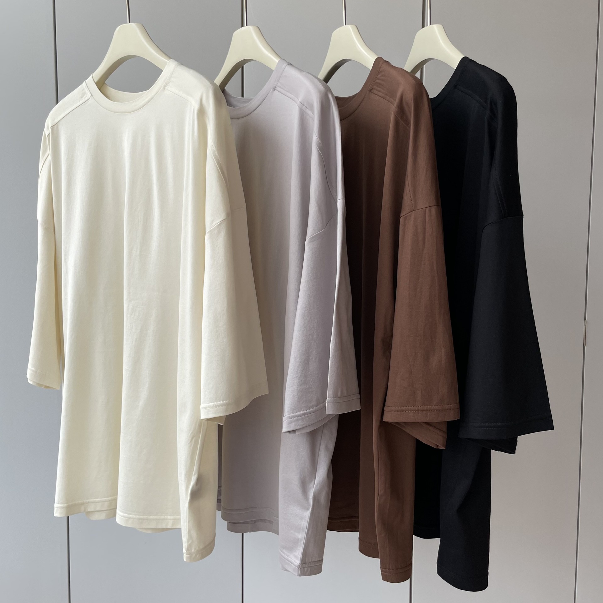Silk velvet three dimensional light and thin comfortable T-shirt…