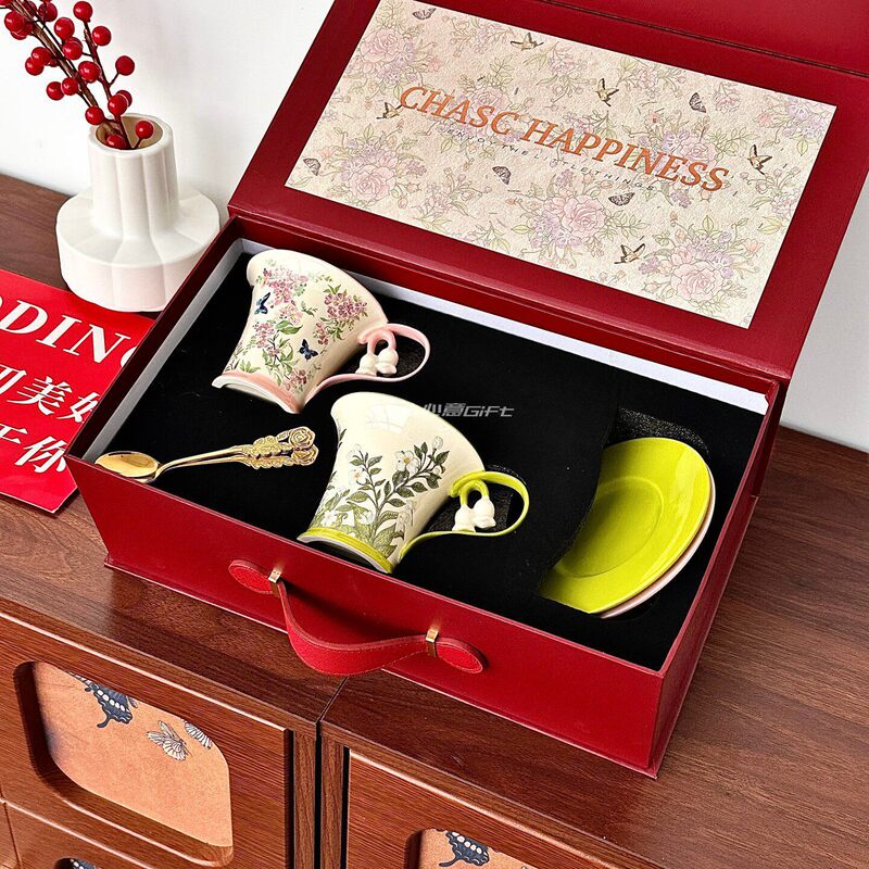 High-end practical gift box ceramic coffee cup set, exquisite birthday gift for female friends, housewarming, or wedding
