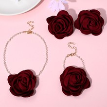 玫瑰花珍珠项链手链耳钉 跨境爆款法式复古轻奢优雅节日饰品套装