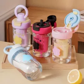 保温杯;塑料杯;吸管杯