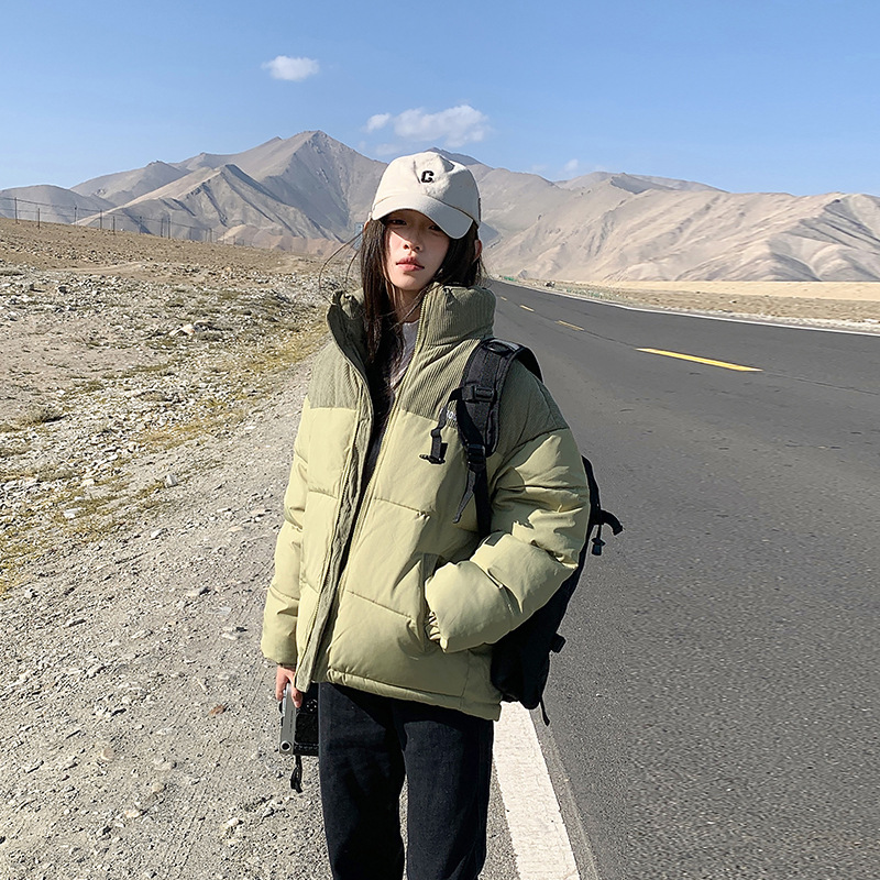 2024 nuevo abrigo corto de invierno para mujeres chaqueta de algodón de invierno de color de acoplamiento de pareja chaqueta de algodón pequeño grueso image 9