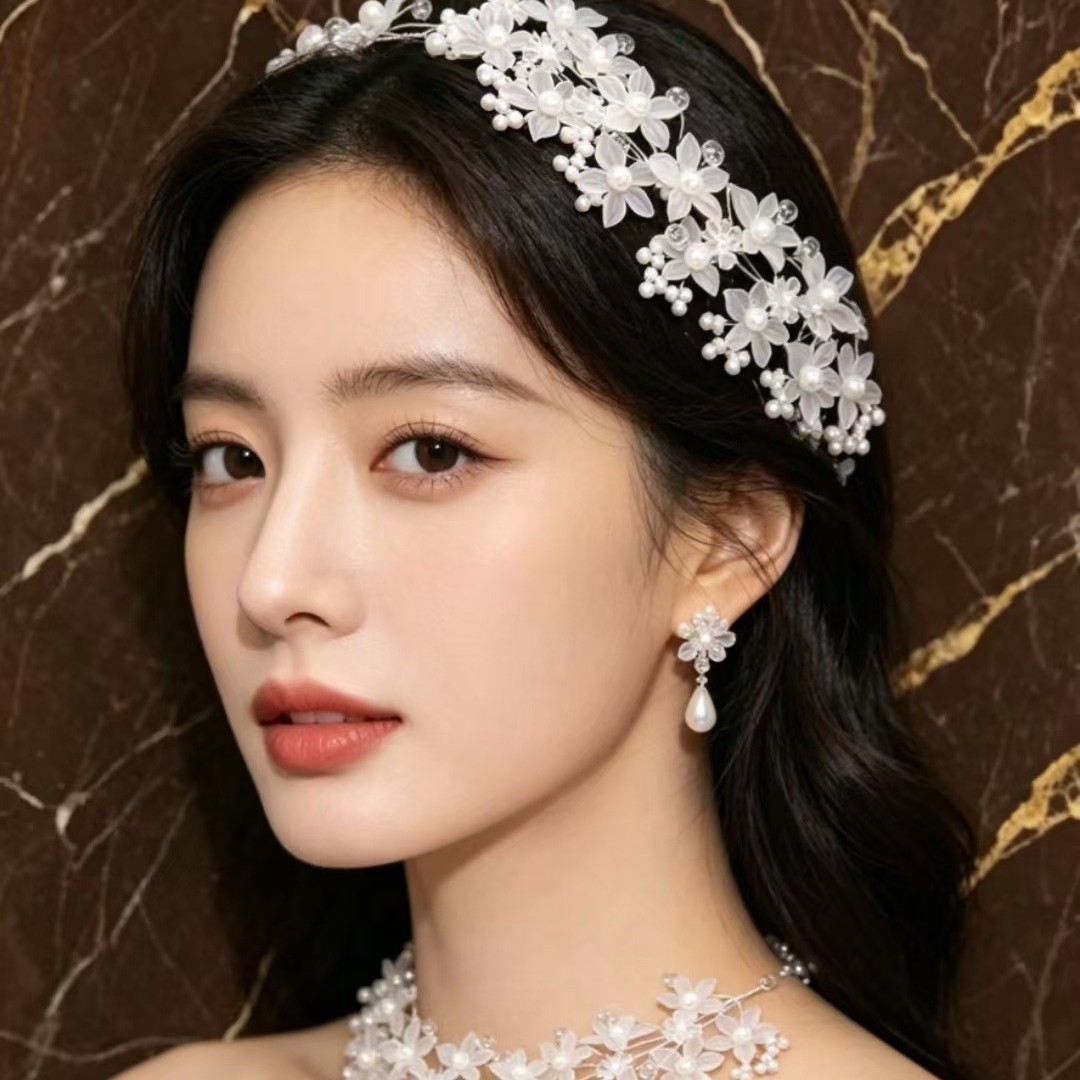 Pearl Hair Accessories, Handmade Frosted Crystal Accessories, Flower Wedding Headpiece Beautiful Bridal Headpiece with Handmade Pearls