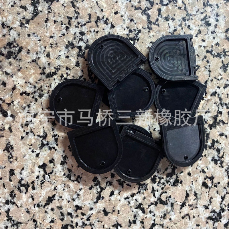 灰色硅胶脚垫 圆弧形硅胶 五金底座防滑垫 半圆形硅胶垫