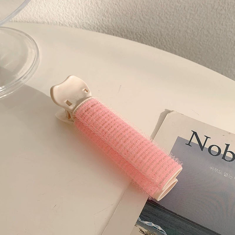 Curly bangs, self-adhesive hairgrip, adds volume