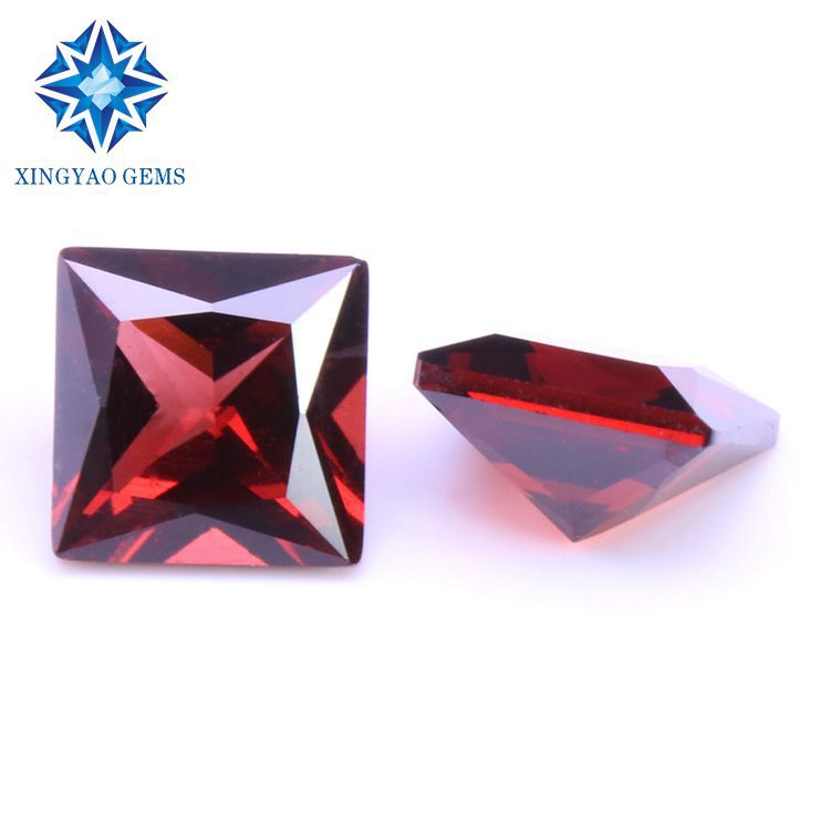 厂家直供 正方直角天然莫桑比克酒红石榴石天然石戒面裸石批发