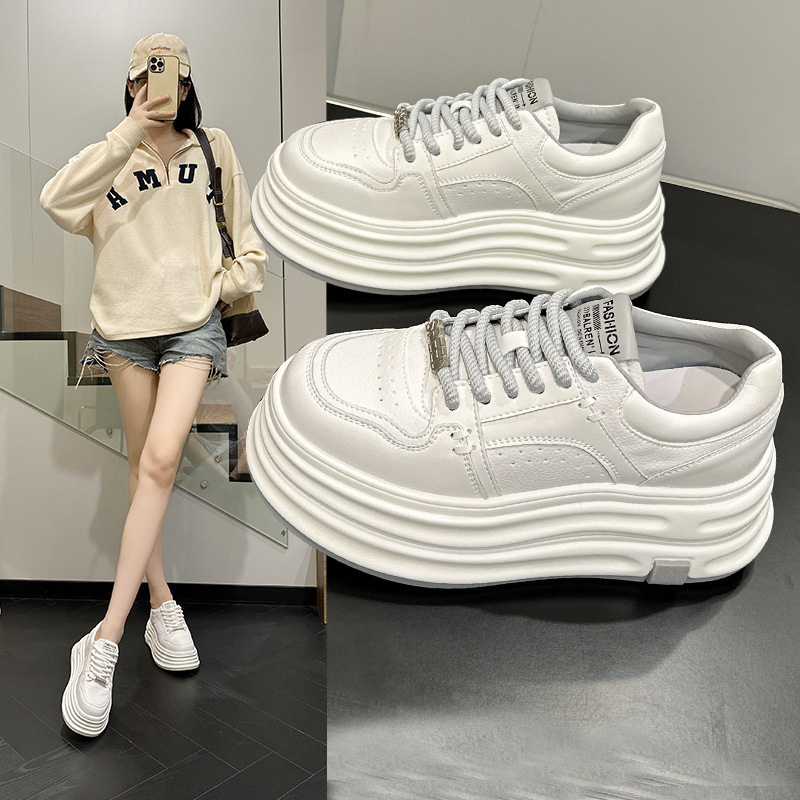 Customized High-End Thick-Soled White Sneakers for Women, Versatile for Spring and Autumn, Niche Style, 2025 New Popular Casual Sports Shoes Customized High-End Thick-Soled White Sneakers for Women, Versatile for Spring and Autumn, Niche Style, 2025 New Popular Casual Sports Shoes
