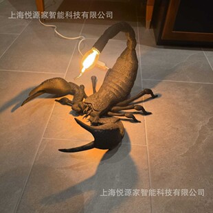 �羳��ƷScorpion Desk Lamp����ϐ��̨������ʽ�Ҿ��b�����[��