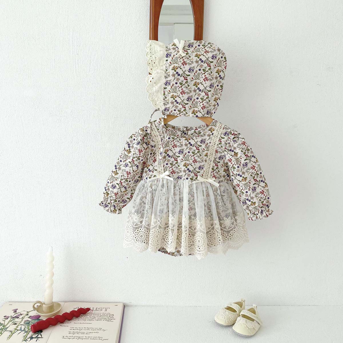 INS bebé niña Primavera y otoño de manga larga funda bebé de moda floral encaje malla mameluco recién nacido mameluco