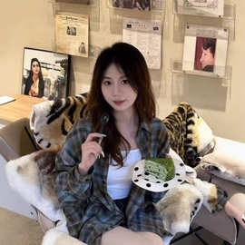 美式复古格子衬衫女2024新款春秋薄款设计感小众宽松长袖衬衣外套