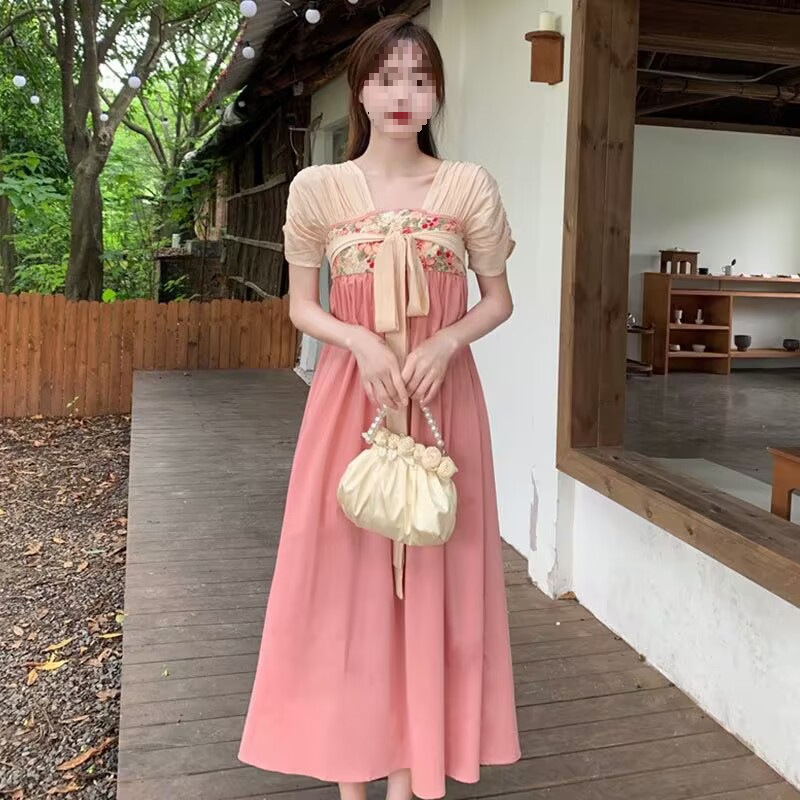 Improved Hanfu-Style Dress with National Elements, Fairy-Like Ancient Style Floral Patchwork, Color-Blocking Tie-Up Long Dress for Women, Cross-Border