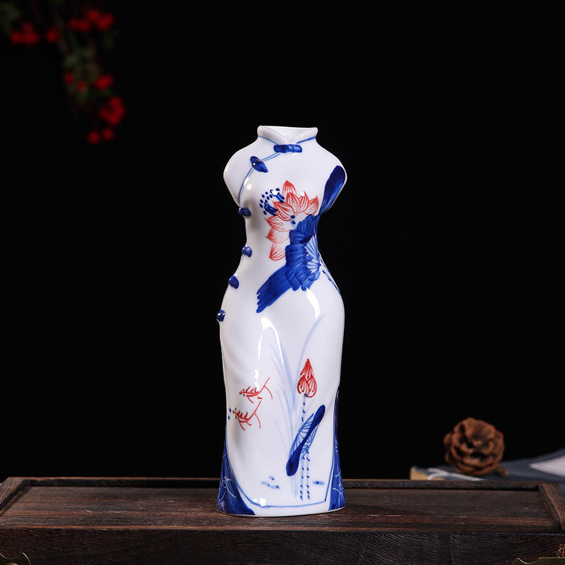 Porcelana Qinghua cheongsam personajes ornamentos Jingdezhen cerámica artesanía china ornamentos de sala de estar hechos a mano
