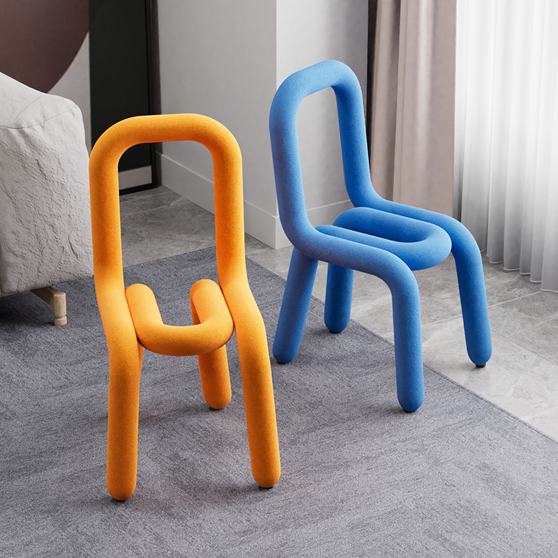 Postmodern Light luxury single color chair simple stool self-shaped chair Ins Nordic dining chair creative modern design chair