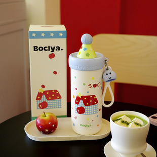 ˮ�����ر�Ů�����ֵ���ܱ�6�±�y���ՌW���䱭��