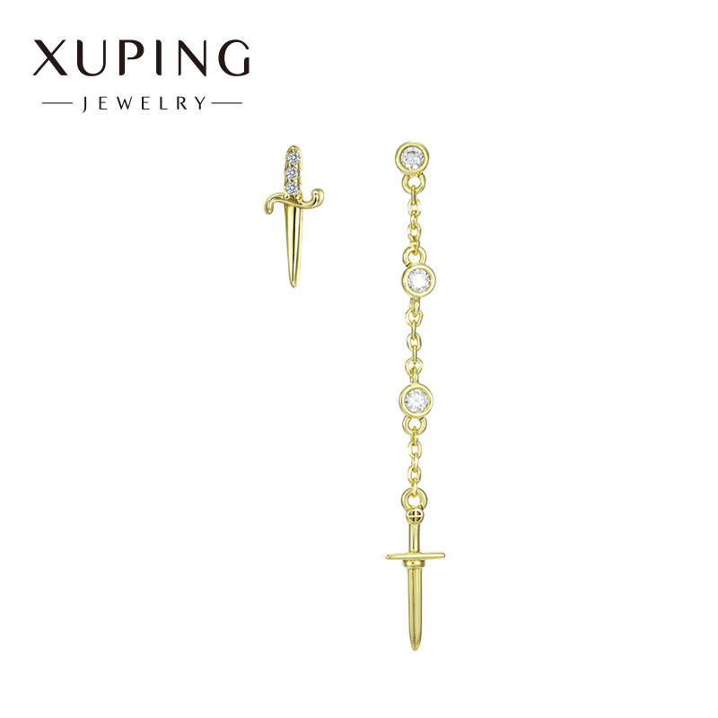 Xuping joyería aleación simple daga Cruz pendientes estilo coreano estilo frío s925 pendientes de aguja de plata joyería al por mayor femenina