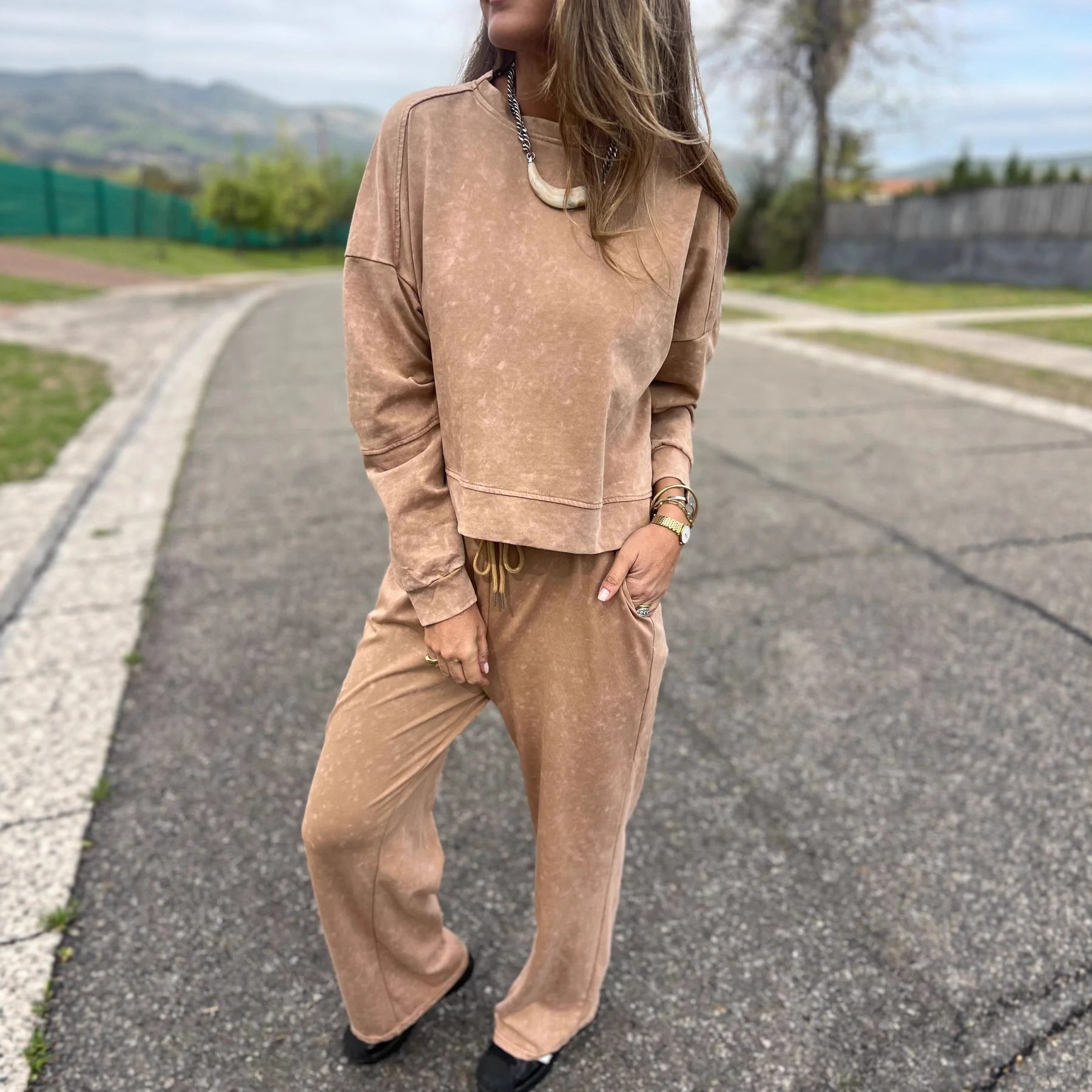 2025 European And American Cross-Border Hot-Selling New Autumn Winter Women's Casual Versatile Lace-Up Round Neck Long_ecoleips.com