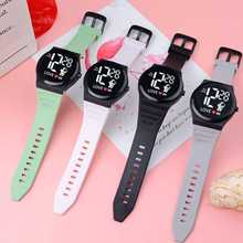 网红卡通太空人韩版发光圆形中初中学生LED电子手表时尚个性手表