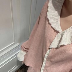 韓国ins秋冬新作韓国版保温サンゴの毛が甘いオート麦のレースの小さい襟の家庭服の女性の卸売りです。