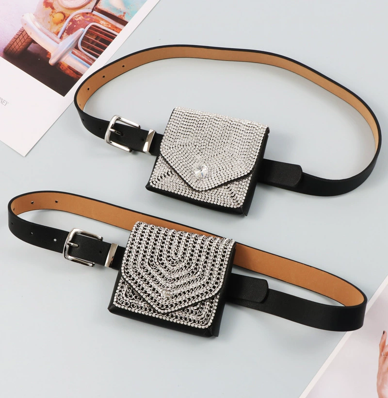 Черная belt bag, коллекция 2021