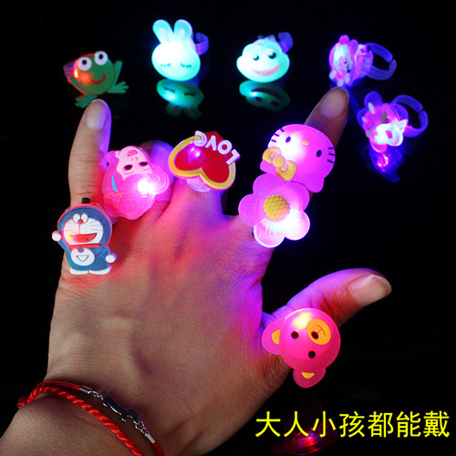 Cartoon Ring PVC Soft Plastic Christmas Luminous Ring Street Stall Hot Selling Toys Flash Children Night Market Wholesale LED Lights