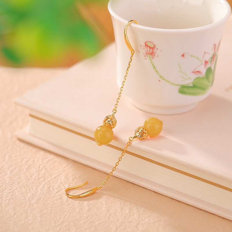 Bông tai móc bạc S925 mạ vàng đính ngọc bích và sáp ong hình hươu phong cách retro — Mẫu sáp ong