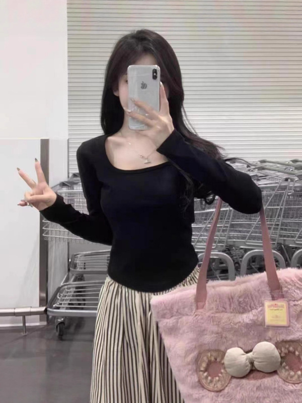 弧形下摆正肩长袖T恤女早秋方领修身显瘦短款春秋打底衫内搭上衣|undefined