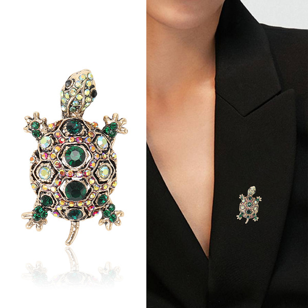 fashionable retro creative brooch