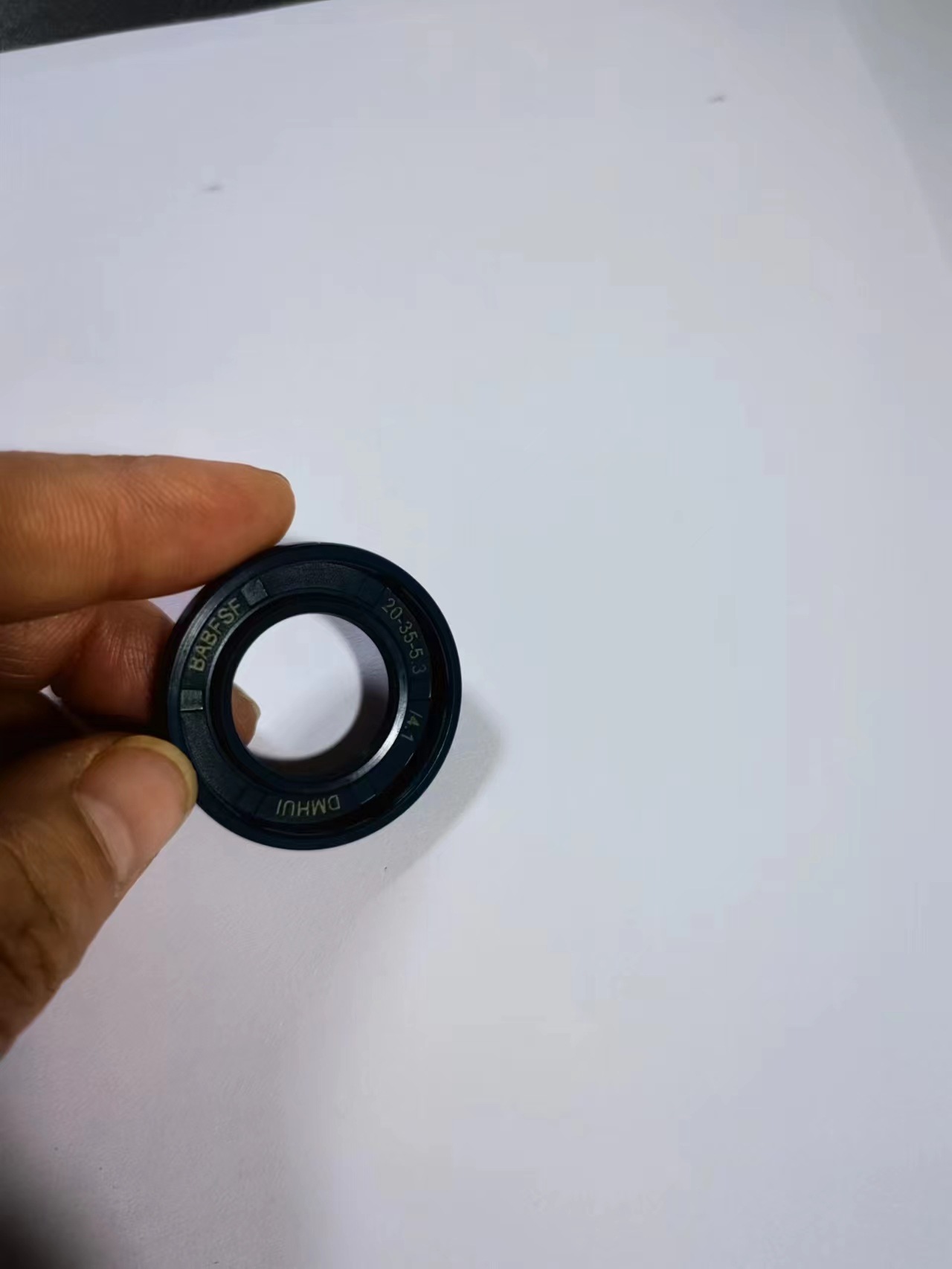 ���ҹ�Ӧ�����ͷ� 7174-856�ͷ�Һѹ���ͱ��ͷ�20*35*5.3/4.1