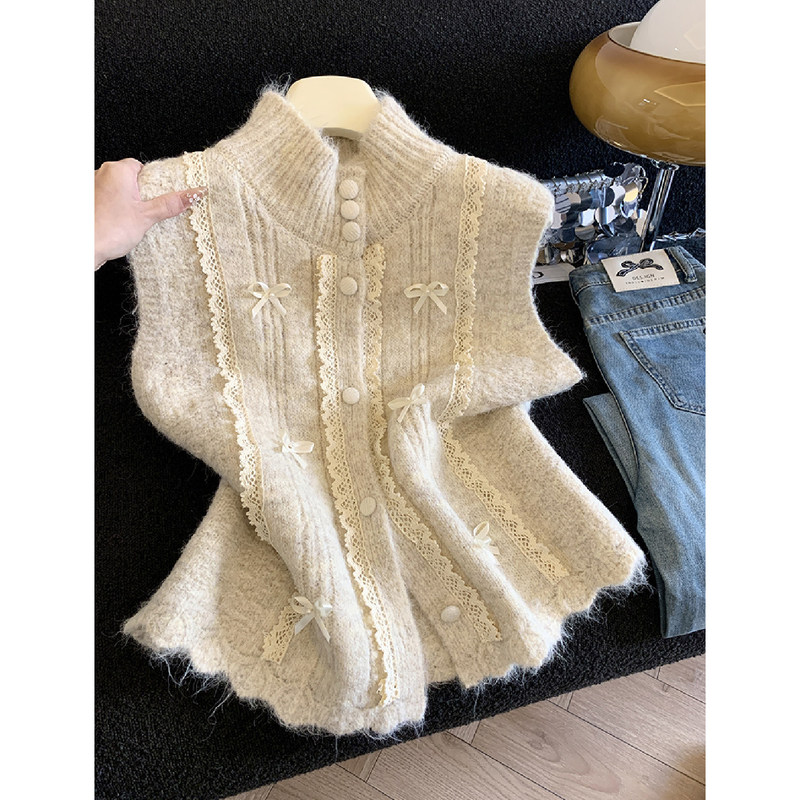 Apricot Lace-Trimmed Patchwork Knitted Vest for Women, Spring Season Short Cardigan for Layering, Stylish Sleeveless Top for Outerwear